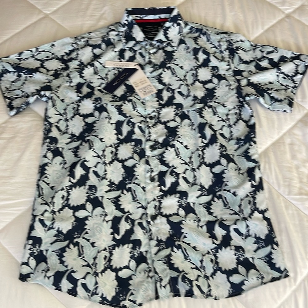 NWT Silver Stone Collection modern fit